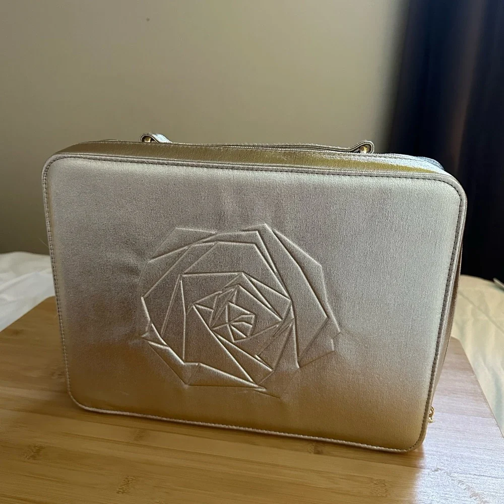 2/$20 • Lancôme Gold Train Case Make-Up Bag - Picture 2 of 6